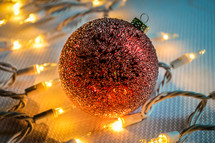 red Christmas bulb