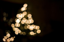 bokeh lights on a Christmas tree