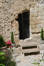 entrance in Jerusalem 
