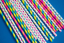 rows of paper straws 