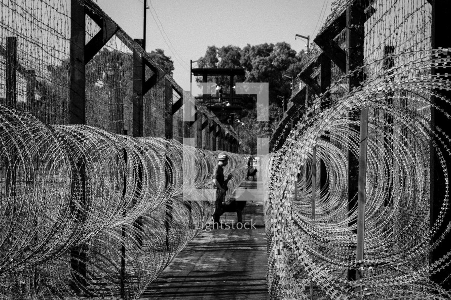 barbed wire prison 