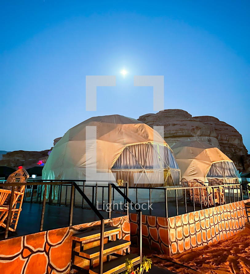 Luxury bubble tents at Wadi Rum, Valley of the Moon, Jordan. Arabian desert.