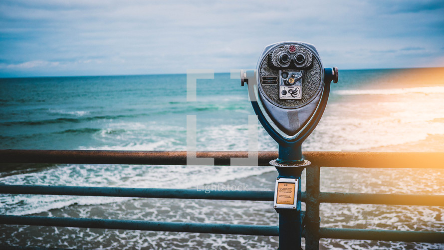 view finder scope on a pier 