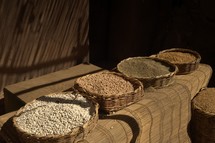 grains in the market 