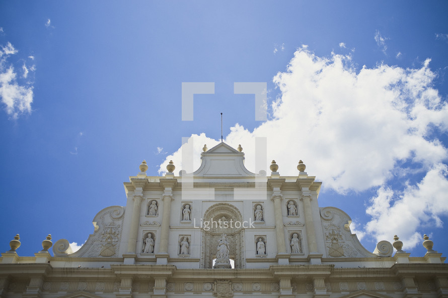 A white cathedral in the town square in Antigua, Guatemala
