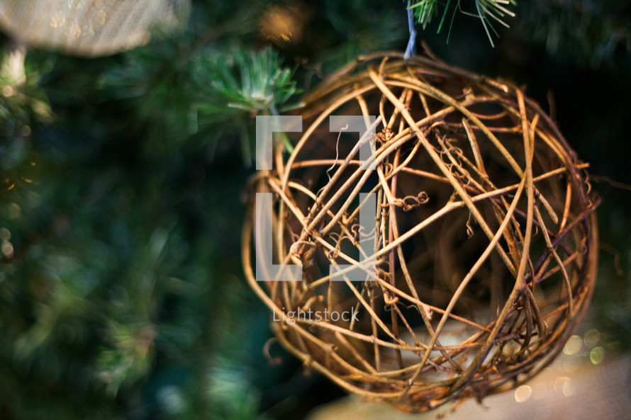 christmas ornament - ball of twigs 