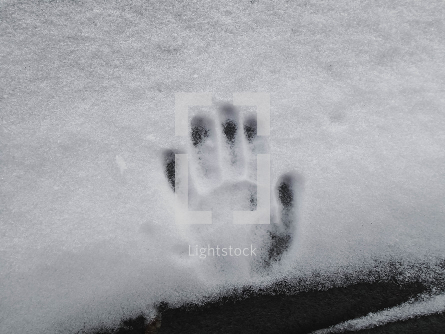 handprint in snow 