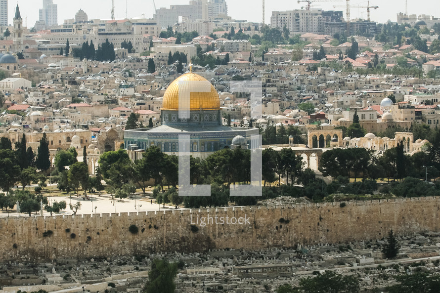 Golden dome view in Jerusalem 
