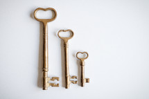 three skeleton keys 