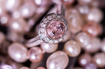 ring and pearls 
