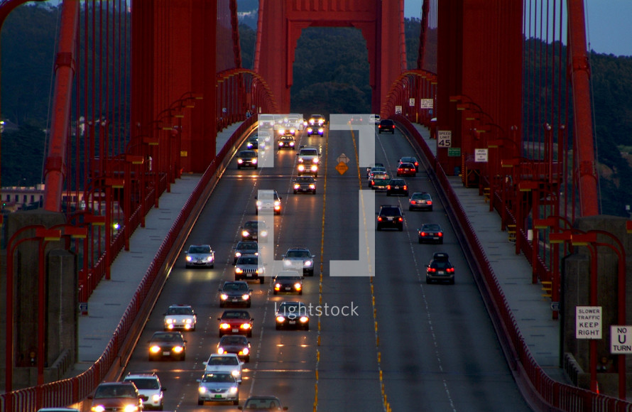 cars on the Golden Gate Bridge