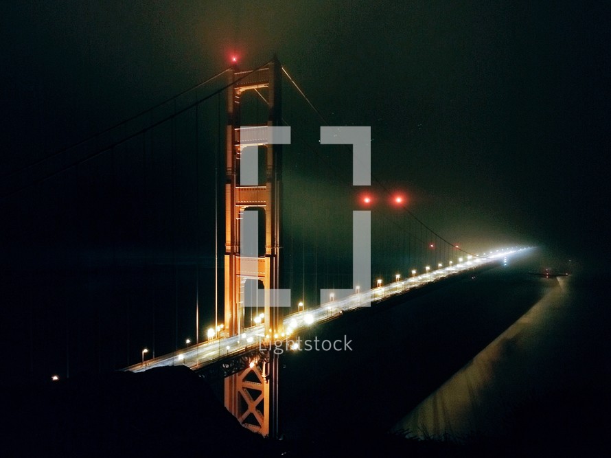 Golden Gate Bridge at night 