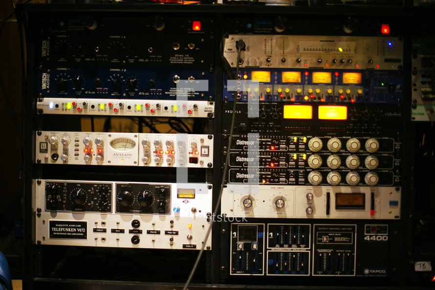 sound equipment 