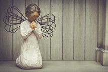 praying angel figurine 