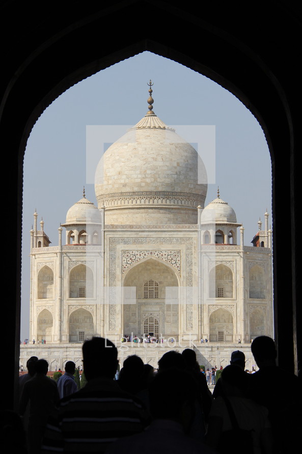 Entrance to the Taj Mahal grounds