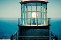 lighthouse lamp 