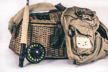 fishing basket and fishing reel for fly fishing 