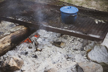 cooking while camping 
