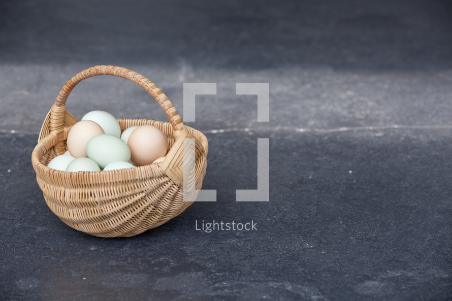 basket full of eggs 