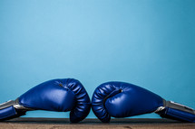 blue boxing gloves 