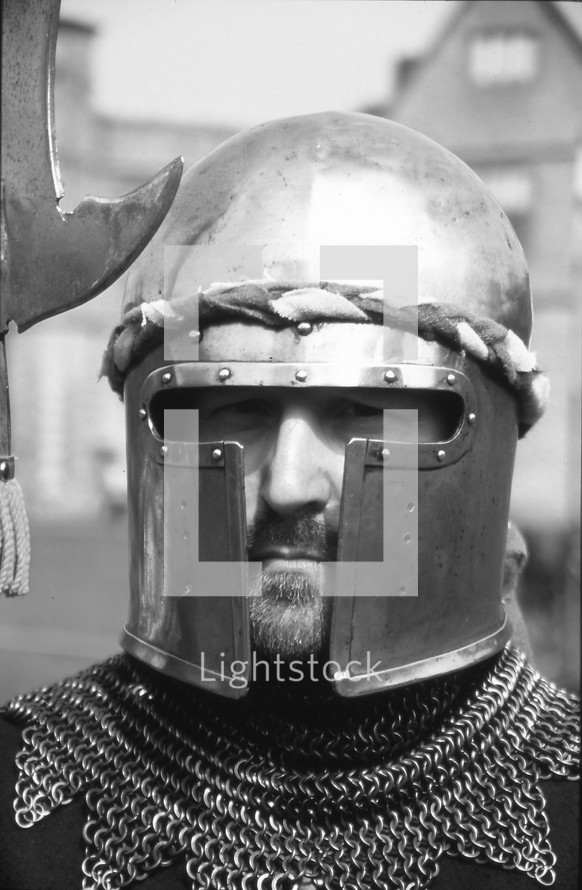 A knight in armor 