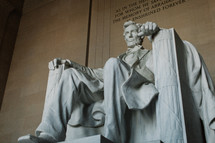 Lincoln statue at the Lincoln monument 