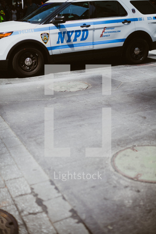 NYPD suv 