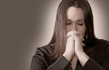 woman in prayer to God