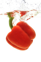 red pepper under water 