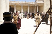 crowds at temple court during biblical times 