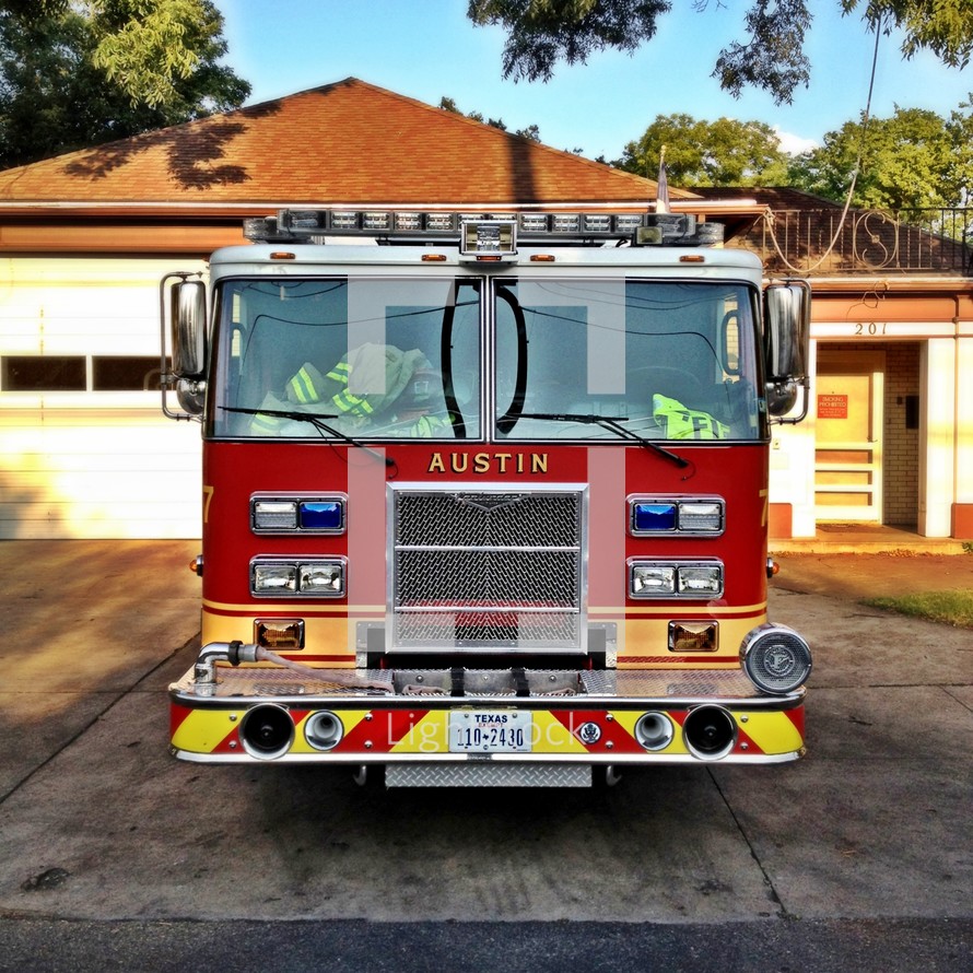 Fire engine truck