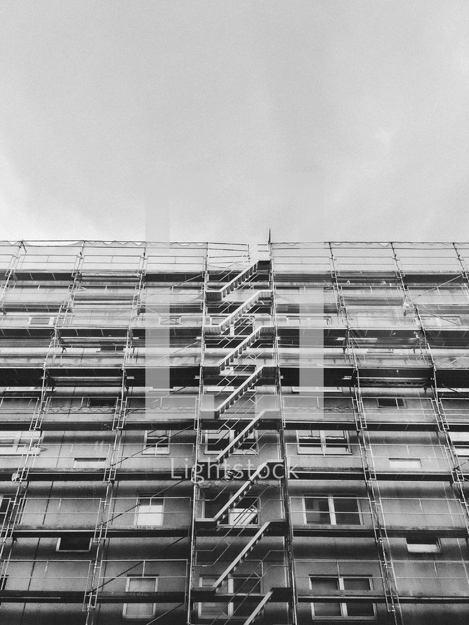 fire escape ladder on an apartment 