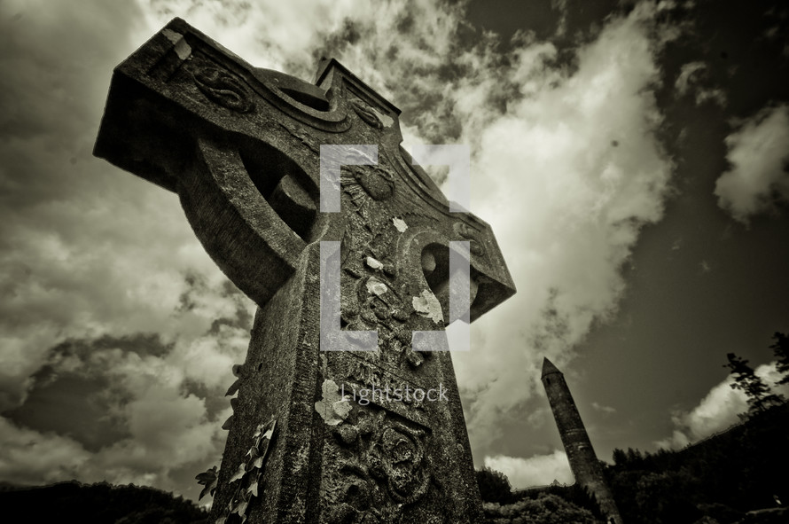 Celtic cross tomb stone