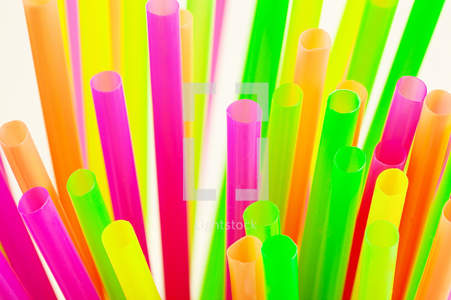 neon straws 