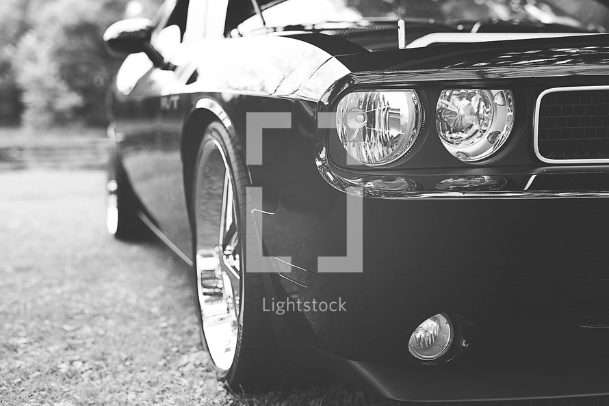 headlights on a sports car 