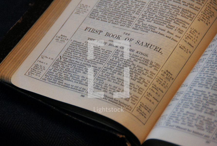Open Bible in the book of Samuel