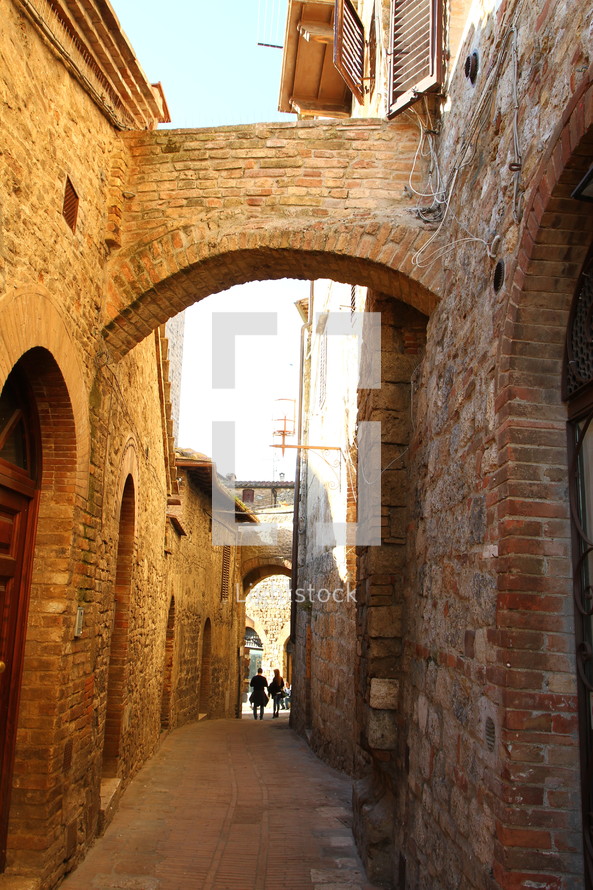 A narrow street in San Gimignano, Italy