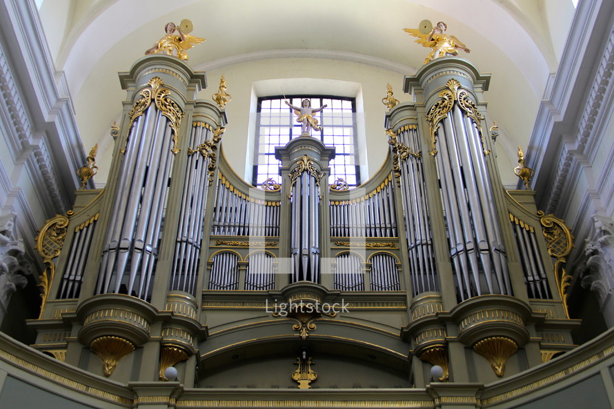 Cathedral pipe organ