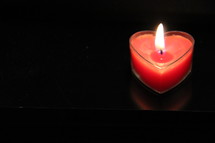 heart shaped candle 