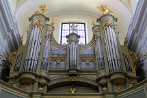 Cathedral pipe organ