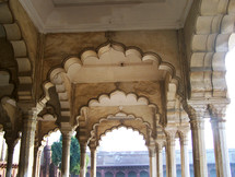 arches of the Taj Mahal