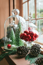 Christmas decorations in a window sill 