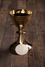 chalice and host at eucharist 