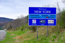 Welcome to New York sign 