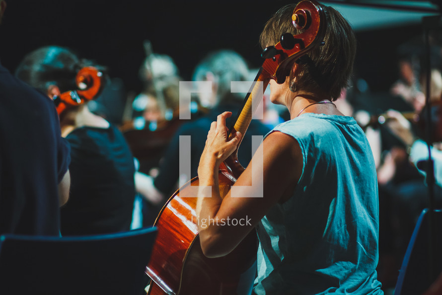 orchestra performance 
