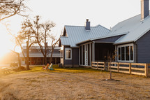 farm house 