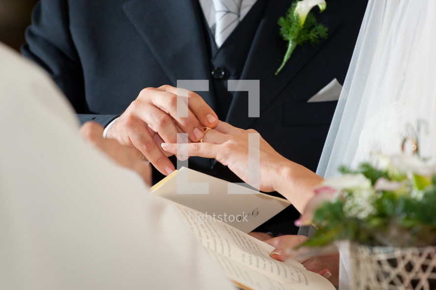 exchanging wedding vows 