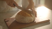 slicing bread 