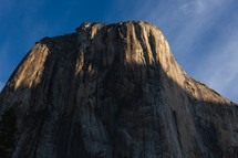 Mountain in Yosemite with sunlight