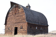 an abandoned barn